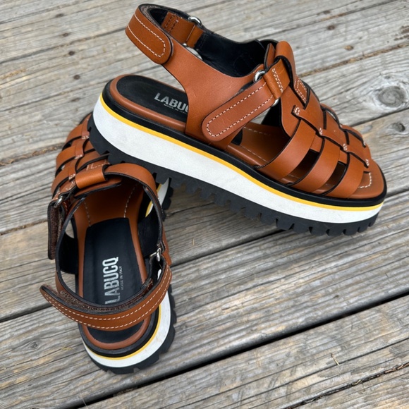 Labucq Boomer Sandal - Picture 7 of 9